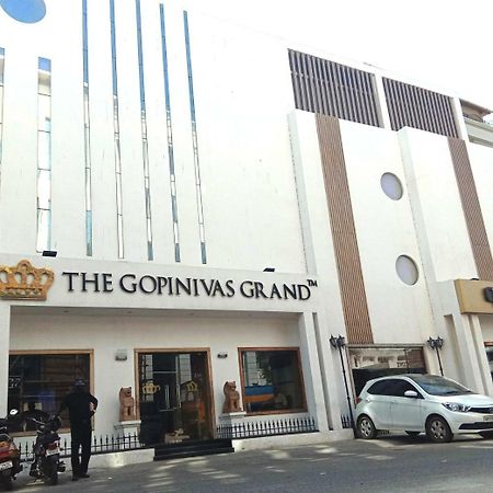 The Gopinivas Grand Hotell Kanyakumari Exteriör bild