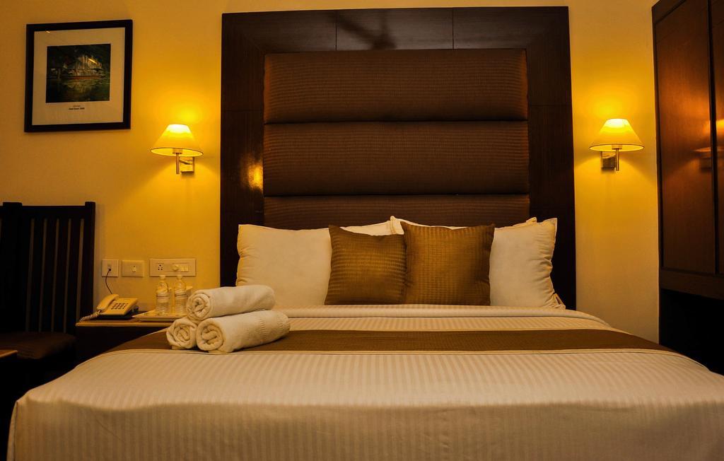 The Gopinivas Grand Hotell Kanyakumari Rum bild