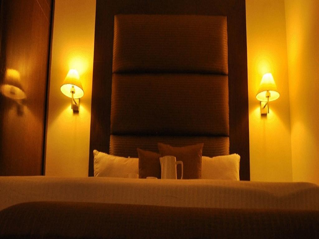 The Gopinivas Grand Hotell Kanyakumari Rum bild