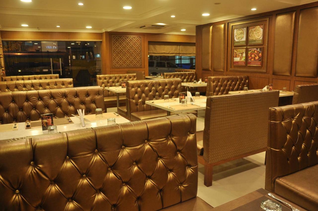 The Gopinivas Grand Hotell Kanyakumari Exteriör bild