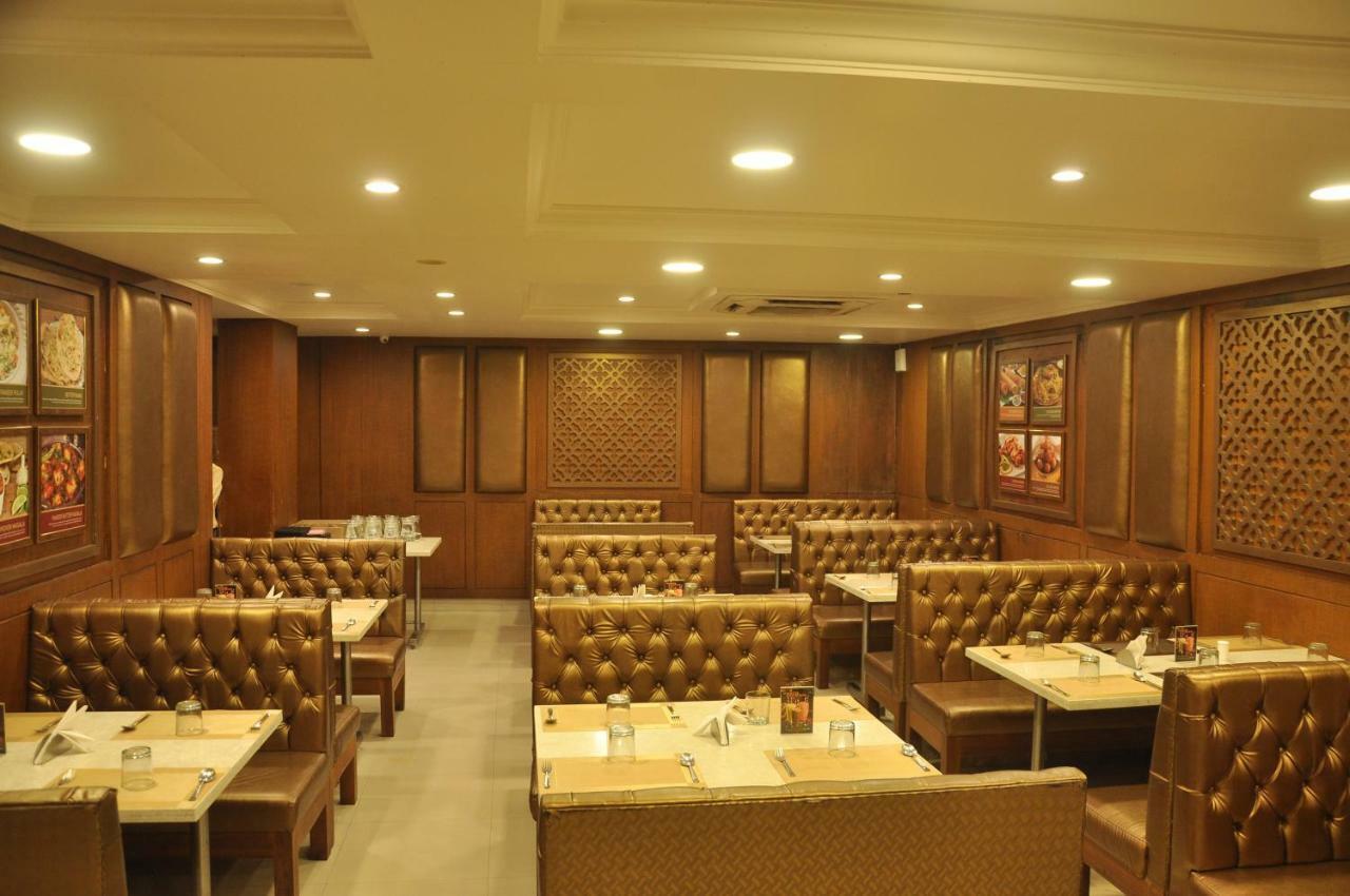 The Gopinivas Grand Hotell Kanyakumari Exteriör bild