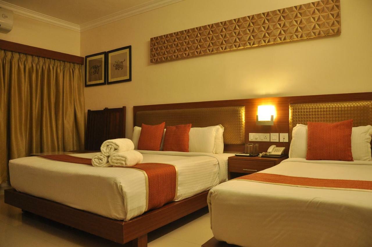 The Gopinivas Grand Hotell Kanyakumari Exteriör bild